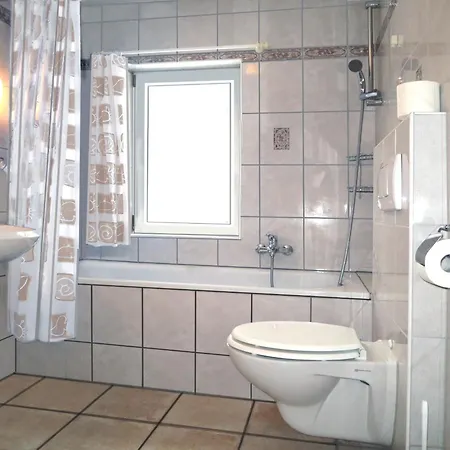 Atelier Probst- Hornwiesenstrasse 4 *